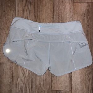 Lululemon Speed Up Short *2.5”